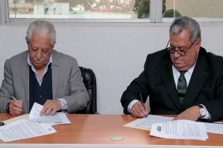 Impulsan ISSSTEP e Instituto de Estudios Superiores profesionalizaci&oacute;n del capital humano