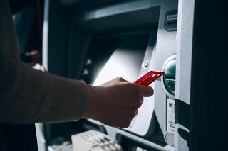 &iquest;No cerraste tu sesi&oacute;n? Denuncian en redes nuevo modus operandi para robarte en cajeros autom&aacute;ticos