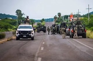 &iexcl;Horror en la s&uacute;percarretera! abandonan dos cad&aacute;veres "encintados" en la Durango-Mazatl&aacute;n
