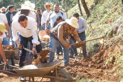 Faenas comunitarias, herramientas para la atenci&oacute;n cercana en Tetela de Ocampo