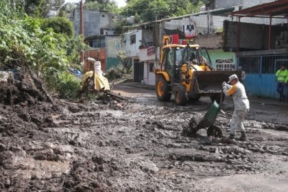 Gobierno de Puebla y Federaci&oacute;n refuerzan apoyo a damnificados
