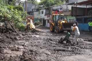 Gobierno de Puebla y Federaci&oacute;n refuerzan apoyo a damnificados