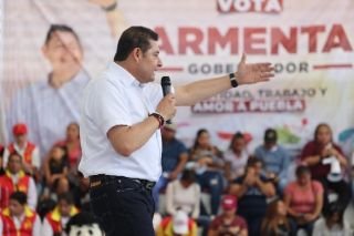 Seguridad interestatal y obra p&uacute;blica en Venustiano Carranza ofrece Armenta