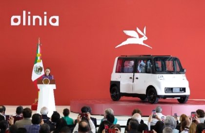 Gobierno federal presenta Olina; Talento poblano clave en primera fase del veh&iacute;culo