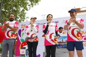 Encabeza MariElise Budib Carrera &ldquo;Corre y Comparte: Hambre Cero Puebla 2025&rdquo;