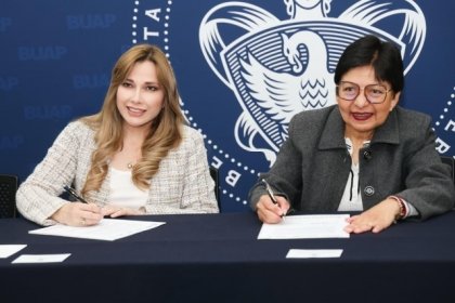 SEDIF y BUAP firman convenio en favor de madres y padres universitarios