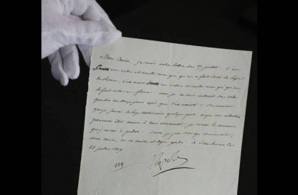 Carta de Napole&oacute;n sobre el arresto del Papa P&iacute;o VII, que &eacute;l mismo orden&oacute;, es vendida por 30 mil d&oacute;lares