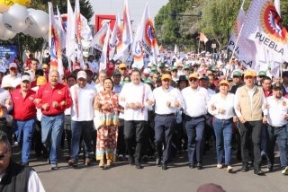 Puebla reafirma soberan&iacute;a laboral en el d&iacute;a del trabajo