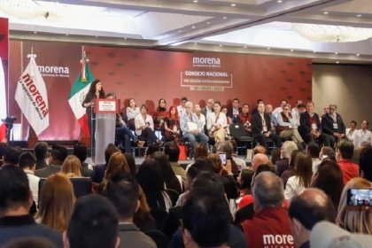 Gobernador Armenta refrenda respaldo a presidenta Claudia Sheinbaum y a Morena