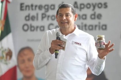 Armenta ahorra 8 mil millones y los reinvierte: m&aacute;s maquinaria, obras y apoyo al campo poblano