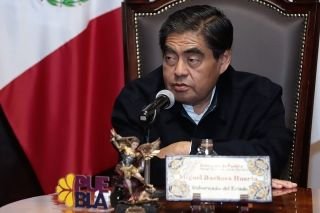 Sin escr&uacute;pulos, Barbosa Huerta desaparece 100 MDP para rehabilitaci&oacute;n de la Estrella de Puebla, y busca su privatizaci&oacute;n
